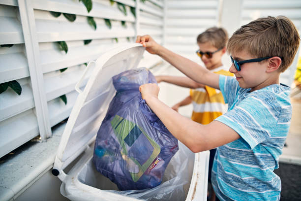 Best Residential Junk Removal  in The Galena Territory, IL
